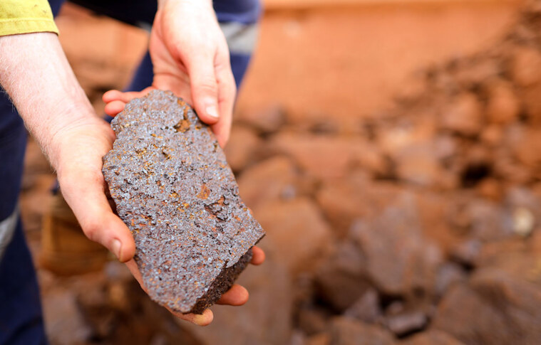 Greenfiels versus Brownfields exploration