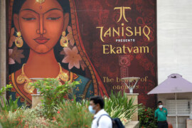 Indian jeweller Titan's profit jumps over 50% as gold prices climb