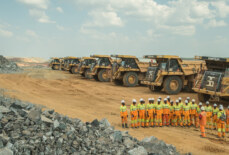 Mali gold output plunges 23% as Barrick halt, tougher rules reshape sector