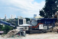 Portable Jaw Crusher Plant for Crushing Hard Rock Materials in Remote Mining Locations