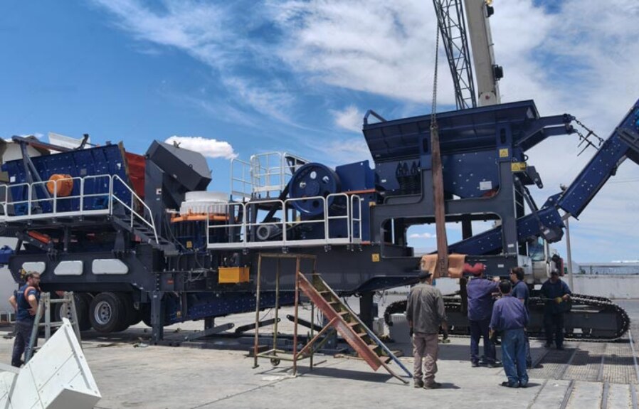 How Does A 12000Gs Magnetic Separator Protect A Mobile Crushing Plant's Cone Crusher?