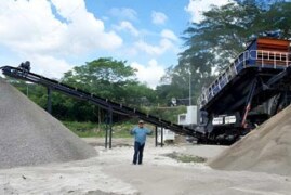 How Conveyor Capacity Limits Aggregate Crusher Output in Large Mining Operations
