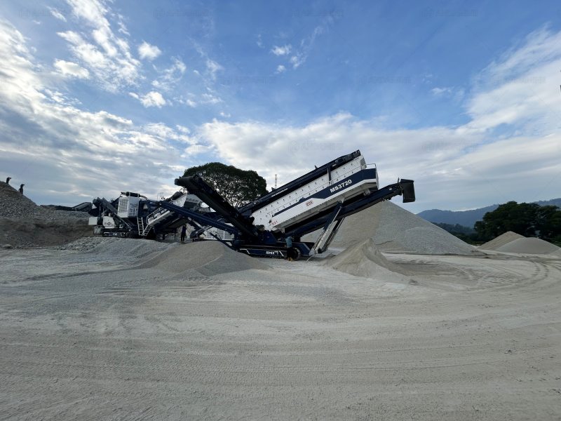 how to choose a mobile crusher
